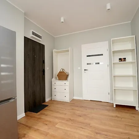 아파트 Mmrent Apartament Oliwski Mlyn 그단스크